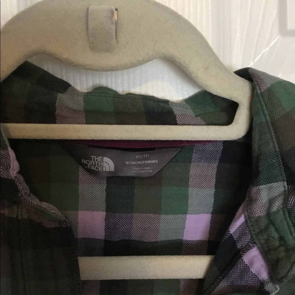 Clearance! The North Face Flannel Shirt - Picture 2 of 3